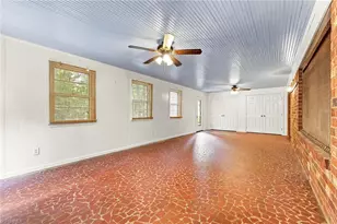 1501 Westridge Rd, Greensboro, NC 27410 - Photo 29