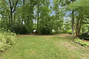 1501 Westridge Rd, Greensboro, NC 27410 - Photo 39