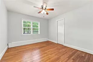 1501 Westridge Rd, Greensboro, NC 27410 - Photo 11