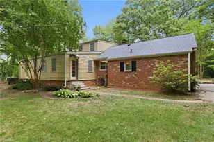 1501 Westridge Rd, Greensboro, NC 27410 - Photo 39