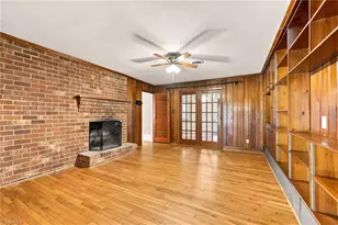 1501 Westridge Rd, Greensboro, NC 27410 - Photo 21