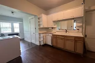 1525 Rankin Rd, Greensboro, NC 27405 - Photo 17