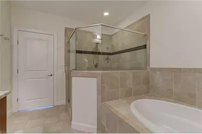 201 N Elm Street #507, Greensboro, NC 27401 - Photo 13