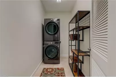 201 N Elm Street #507, Greensboro, NC 27401 - Photo 15