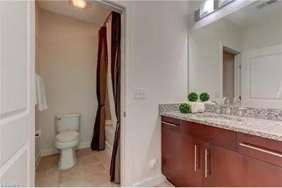 201 N Elm Street #507, Greensboro, NC 27401 - Photo 21