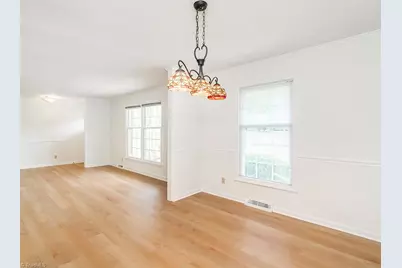 4507 Eldorado Drive, Greensboro, NC 27406 - Photo 9