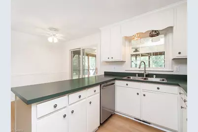4507 Eldorado Drive, Greensboro, NC 27406 - Photo 13