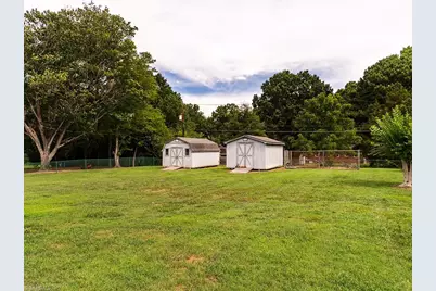 4507 Eldorado Drive, Greensboro, NC 27406 - Photo 39