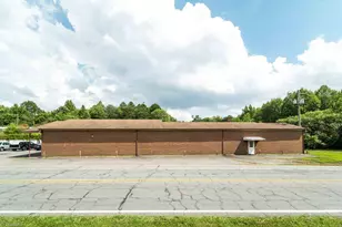 5469 Old Walkertown Rd, Winston-Salem, NC 27105 - Photo 3