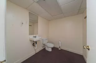 5469 Old Walkertown Rd, Winston-Salem, NC 27105 - Photo 9