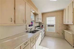 911 I St, North Wilkesboro, NC 28659 - Photo 13