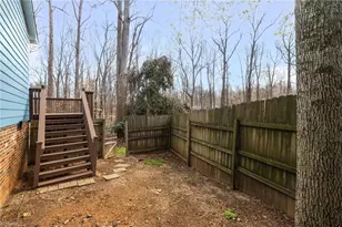 9 Dunnberry Ct, Greensboro, NC 27455 - Photo 39