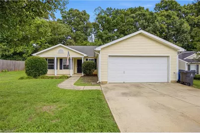 467 Bedford Knoll Drive, Winston-Salem, NC 27107 - Photo 1