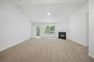 467 Bedford Knoll Dr, Winston-Salem, NC 27107 - Photo 15