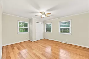 719 Greenwood Dr, Burlington, NC 27217 - Photo 17