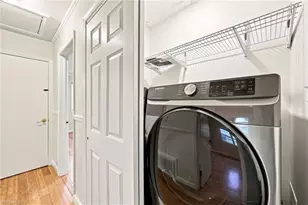 719 Greenwood Dr, Burlington, NC 27217 - Photo 27