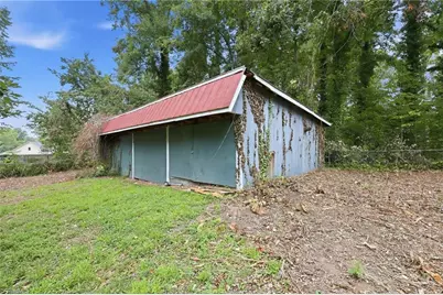 719 Greenwood Drive, Burlington, NC 27217 - Photo 35