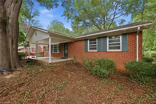 719 Greenwood Dr, Burlington, NC 27217 - Photo 1