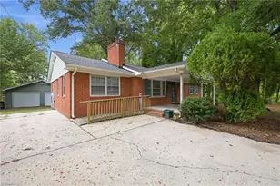 719 Greenwood Dr, Burlington, NC 27217 - Photo 39
