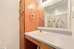 719 Greenwood Dr, Burlington, NC 27217 - Photo 19