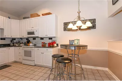 24 Wheelwright Court, Greensboro, NC 27455 - Photo 9