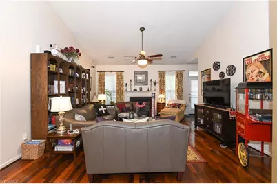 24 Wheelwright Court, Greensboro, NC 27455 - Photo 5