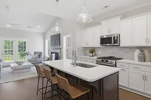 811 Gibb St, Winston-Salem, NC 27106 - Photo 7