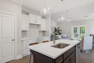 811 Gibb St, Winston-Salem, NC 27106 - Photo 9