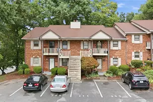 203 Olde Vineyard Ct, Winston-Salem, NC 27104 - Photo 5