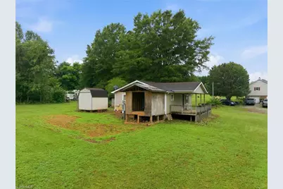 300 Brewer Road, Mayodan, NC 27027 - Photo 3