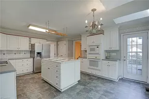 524 Cherbourg Ave, Winston-Salem, NC 27103 - Photo 13