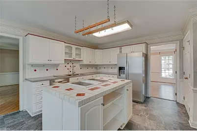 524 Cherbourg Avenue, Winston-Salem, NC 27103 - Photo 15