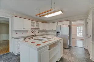 524 Cherbourg Ave, Winston-Salem, NC 27103 - Photo 15