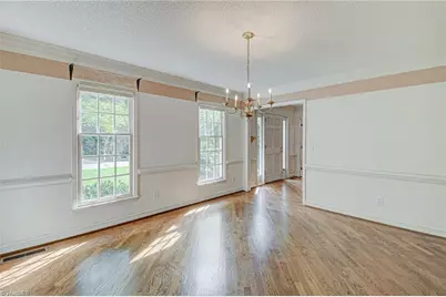 524 Cherbourg Avenue, Winston-Salem, NC 27103 - Photo 9