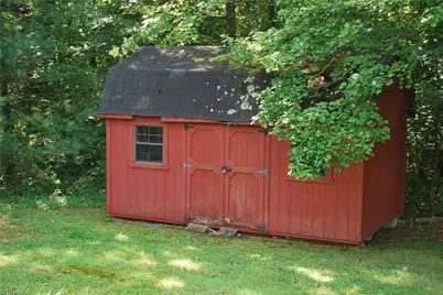 420 Tot Street, Mocksville, NC 27028 - Photo 3