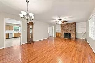 4404 Eagles Nest Dr, Winston-Salem, NC 27127 - Photo 9