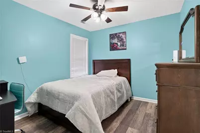 5805 Edgebrook Court, Jamestown, NC 27282 - Photo 25
