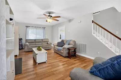 5805 Edgebrook Court, Jamestown, NC 27282 - Photo 7