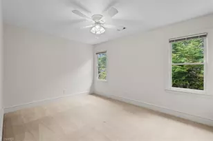 2609 Baytree Dr, Greensboro, NC 27455 - Photo 29