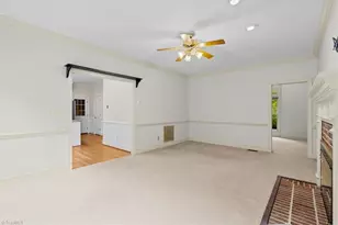 2609 Baytree Dr, Greensboro, NC 27455 - Photo 17