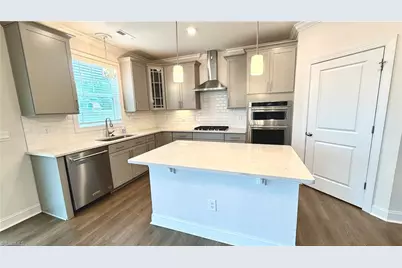 4217 Toucan Trail, High Point, NC 27265 - Photo 9