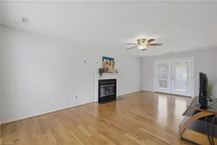 3312 Stable Ct, Greensboro, NC 27410 - Photo 9