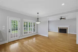 5551 Garden Park Ln, Winston-Salem, NC 27106 - Photo 9