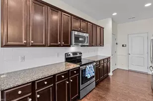 6002 Trailshead Dr, Greensboro, NC 27405 - Photo 11