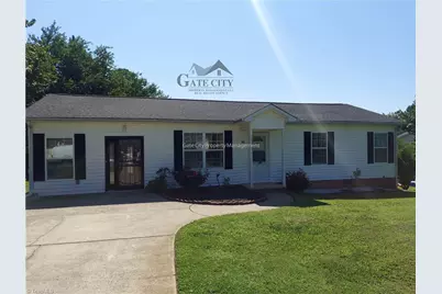 301 Cloverdale Drive, Archdale, NC 27263 - Photo 1