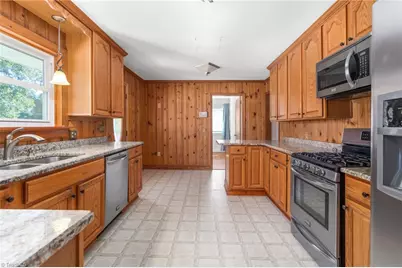 1000 Hanford Road, Graham, NC 27253 - Photo 5