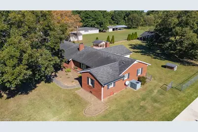 1000 Hanford Road, Graham, NC 27253 - Photo 33