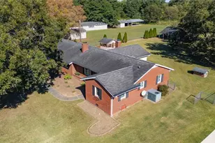 1000 Hanford Rd, Graham, NC 27253 - Photo 33