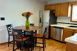 206 Larkspur Ln, Thomasville, NC 27360 - Photo 5