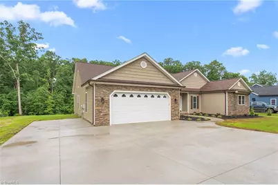 311 Marigold Lane, Lexington, NC 27292 - Photo 3